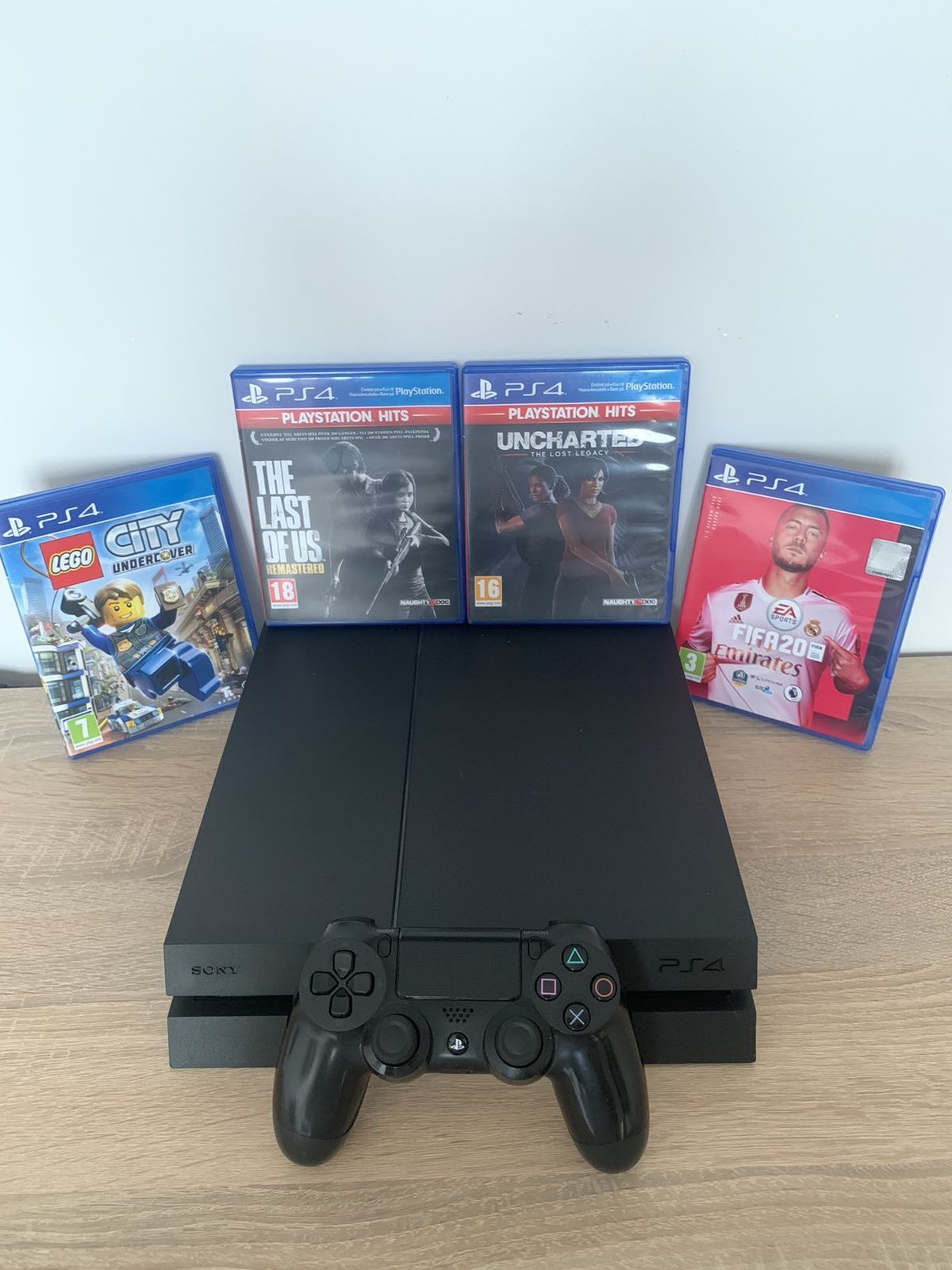 Playstation 4-PS4 Standard Edition 500GB