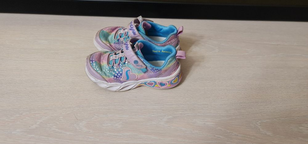 adidasi skechers copii