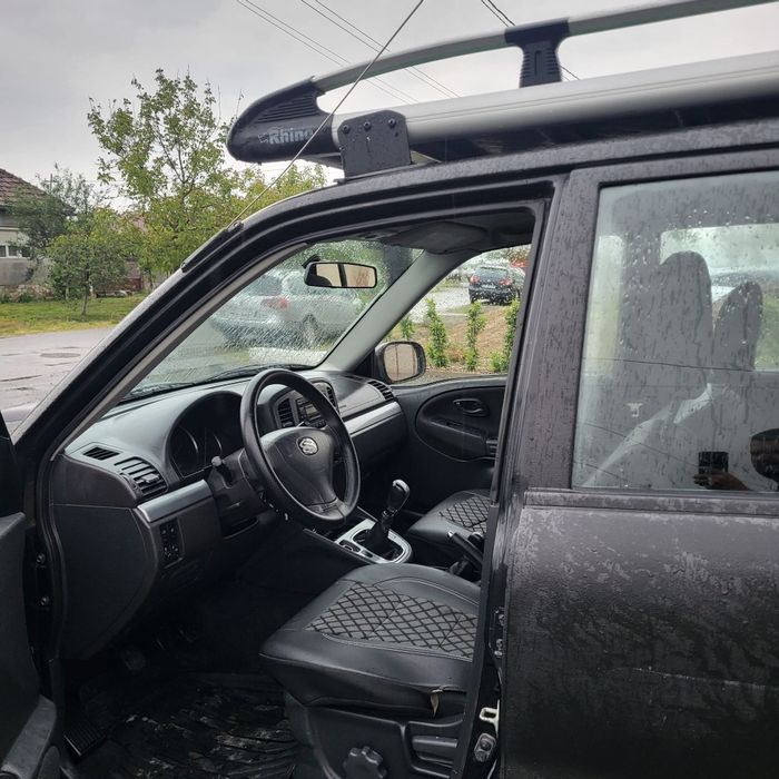 Suzuki grand vitara