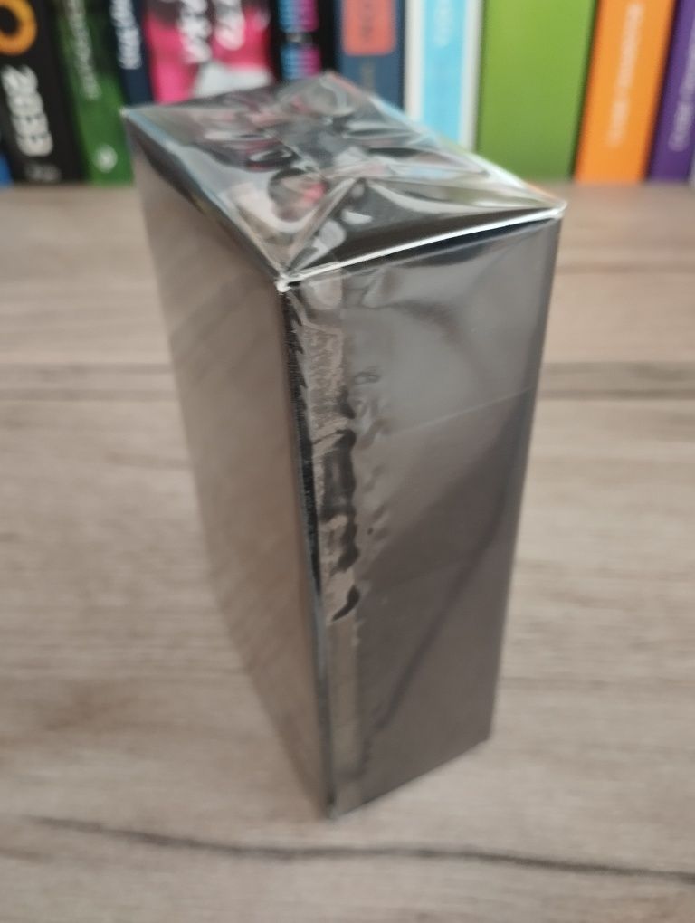 Продавам мъжки парфюми