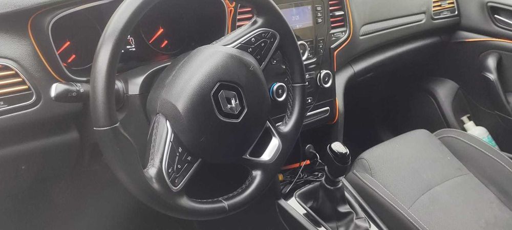 Vând Renault Megane 4