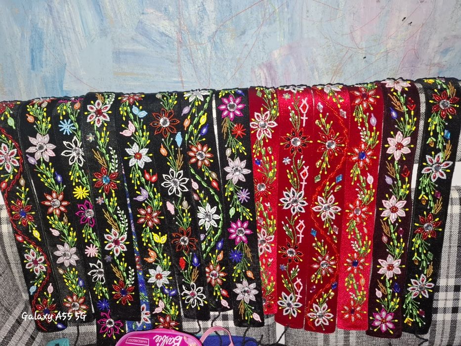 Brau cu mãrgele,posetute,perniute d inimoara!!