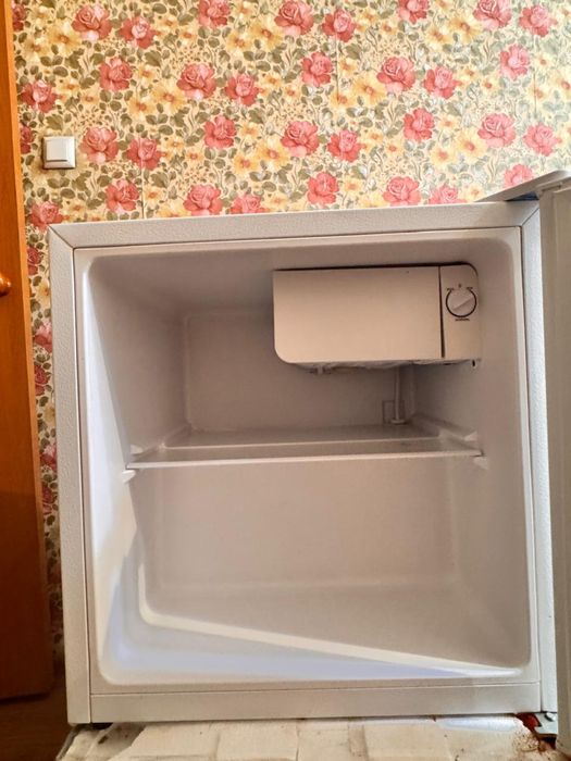 Холадилник сатылады срочна