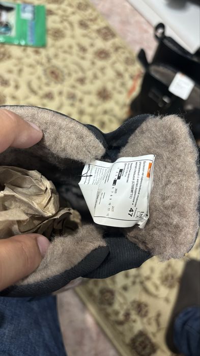 Продам спецобувь зимняя с метал. носком