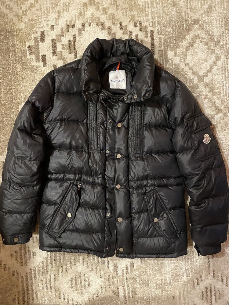 Geaca Moncler originala marimea M barbati