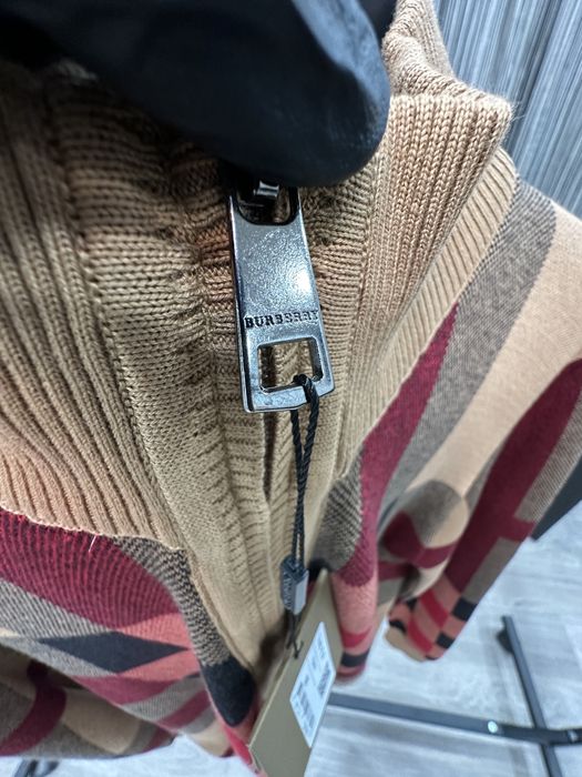 Cardigan Burberry zip-Up. PremiumTopQuality