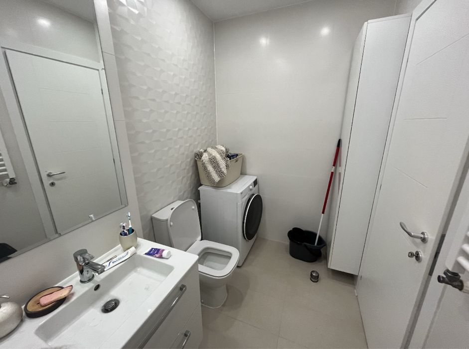 2 Camere Regim Hotelier Hills Pallady-200lei/noapte,1 min de metrou