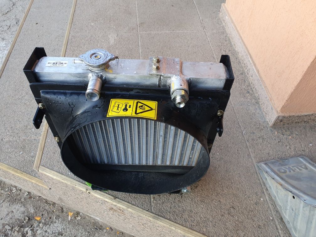 Radiator apa si ulei