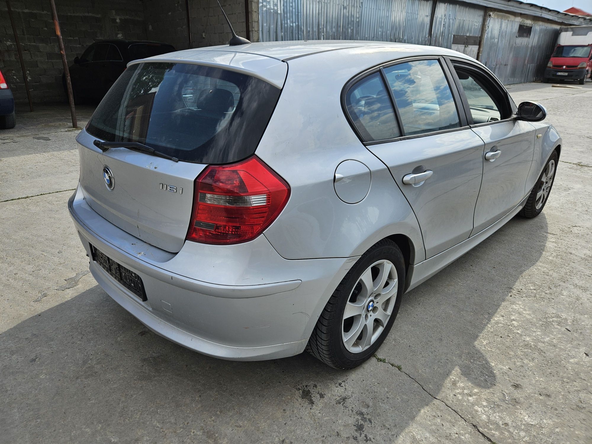 Piese auto BMW e87 116i lci volan stanga