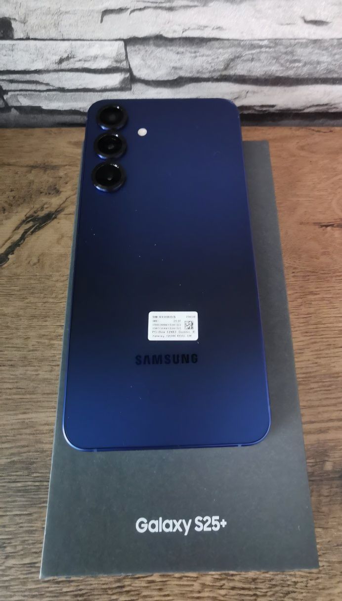 Samsung Galaxy S25 Plus
