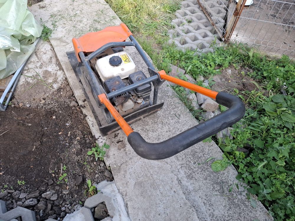 Vand mașină compactor