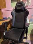 Продап игравой кресло dxracer