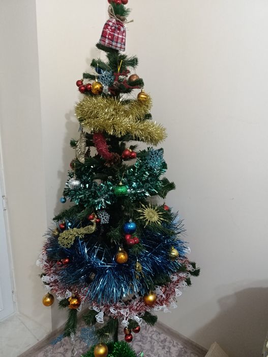 Новогодняя ЁЛКА с игрушками