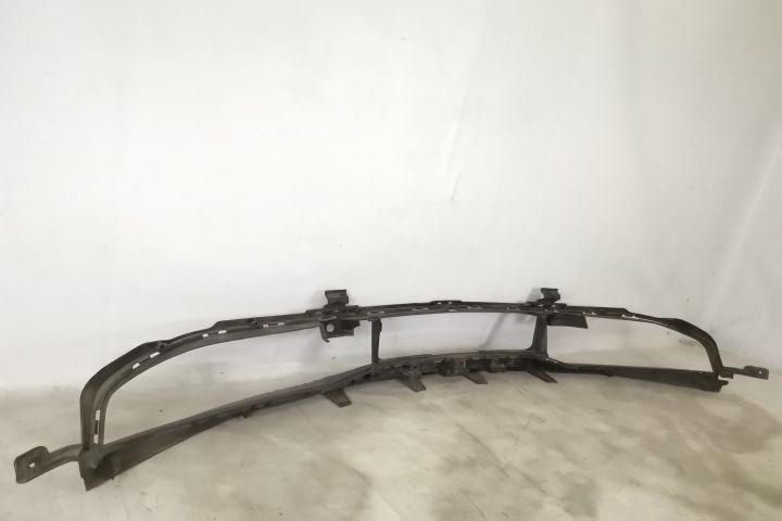 Intaritura Bara Fata Originala In Stare Buna Porsche  Taycan  1 [2019