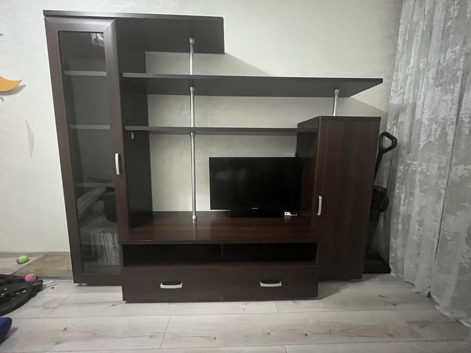 Продам стенку горку в отличном состоянии