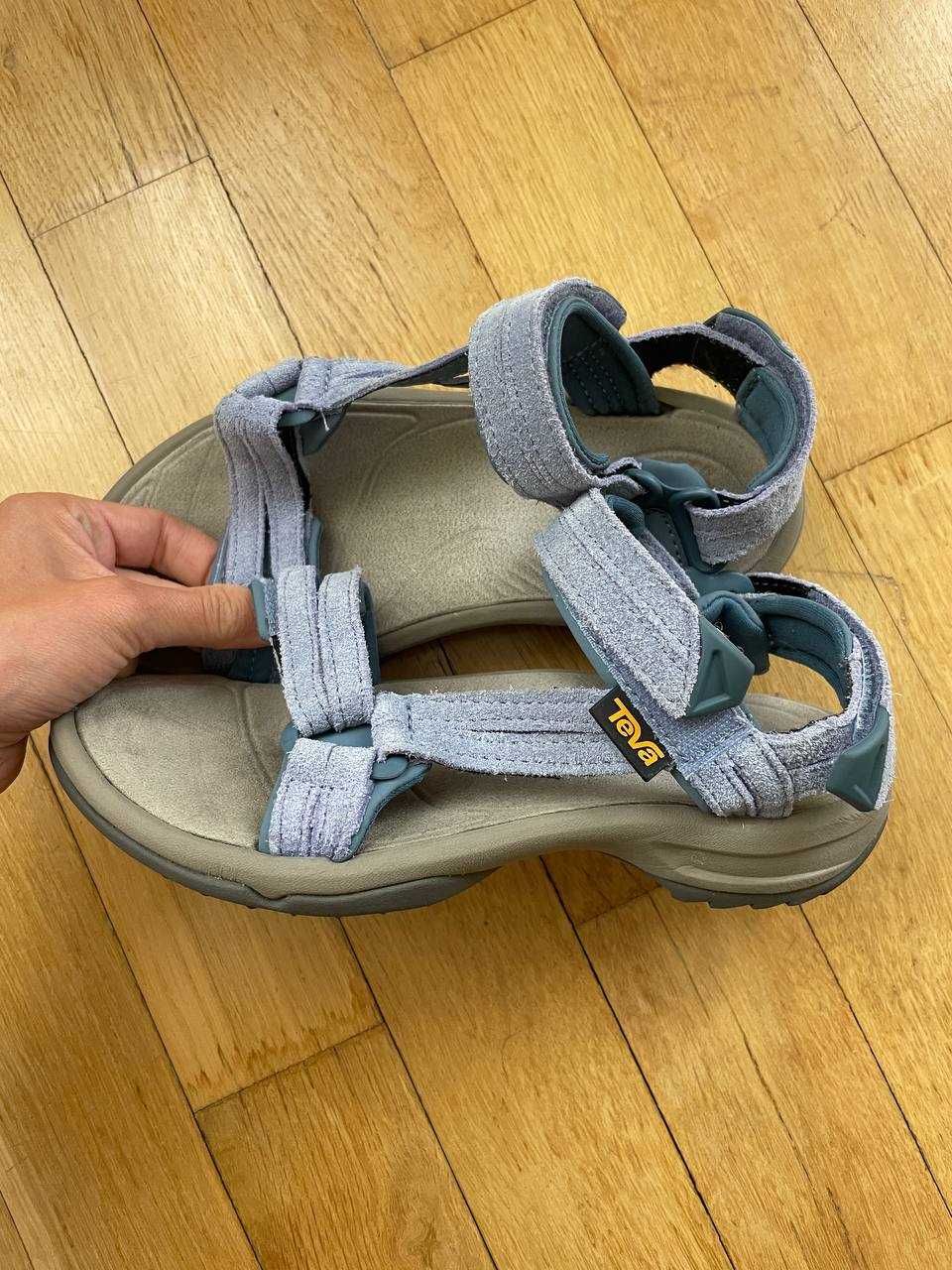 Спортни сандали Teva, номер 36