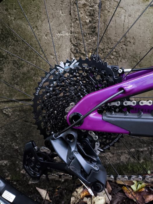 Bicicleta electrica ,full suspension,   Santa Cruz, full carbon