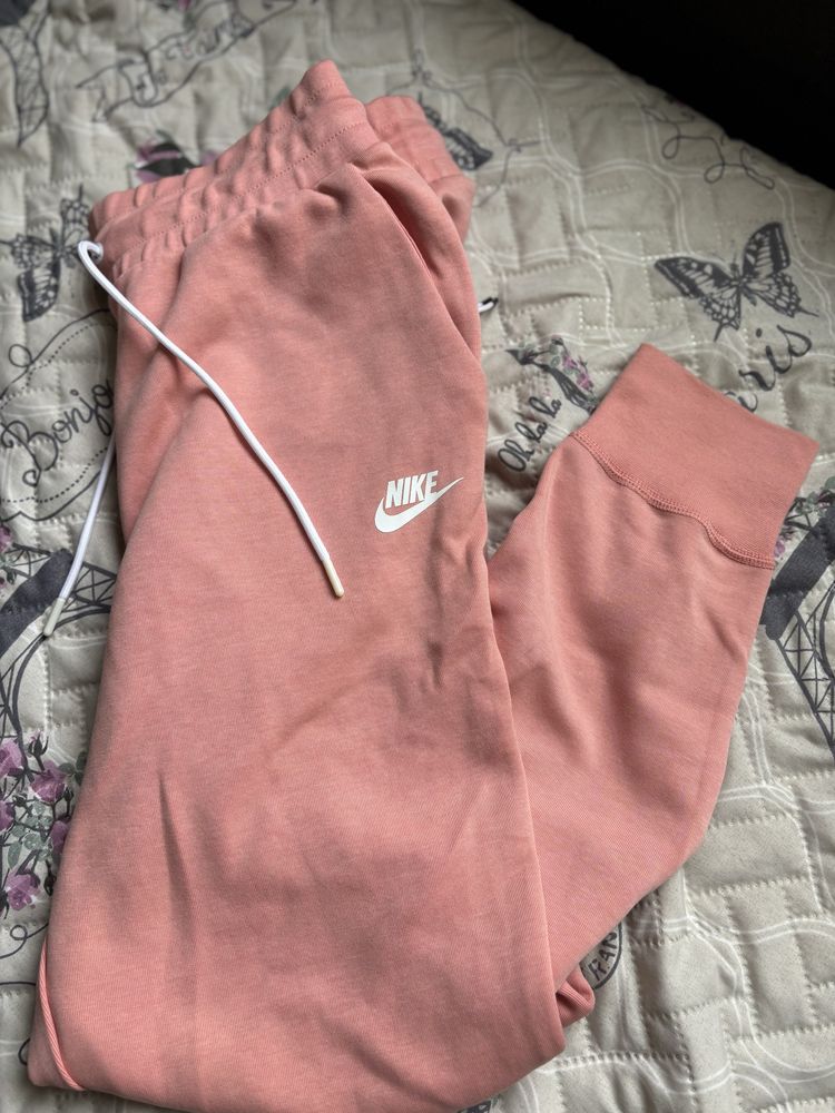 Спортен екип Nike дамски