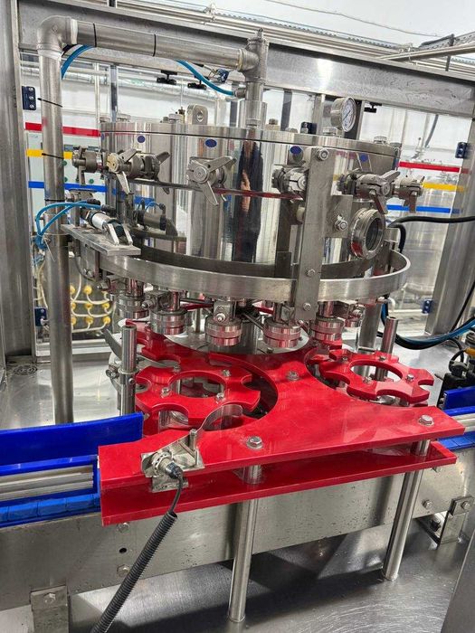 Gazlik gazsiz ichimlik liniasi. Jb banka hamda PET ga moslashgan