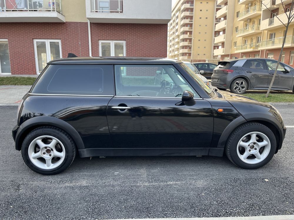 Mini COOPER / one /