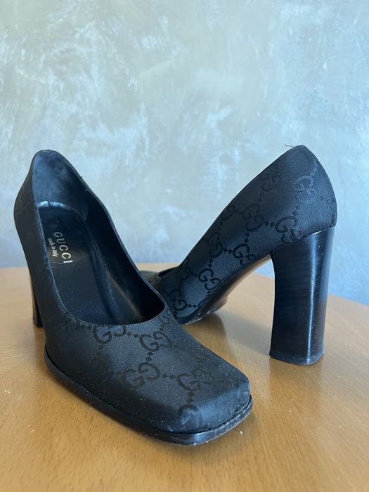 Gucci monogram обувки на ток оригинал