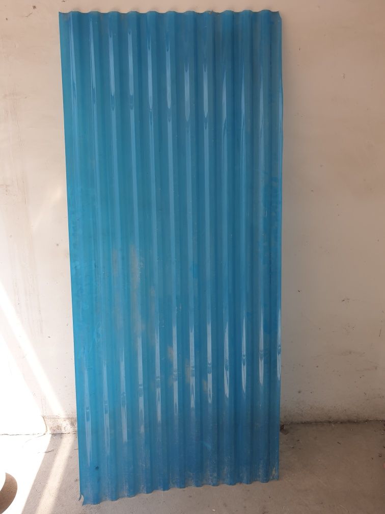 Шифер Пвх Турецкий размер ширина .0,9 м высота 2 м в синий свет 50 шт