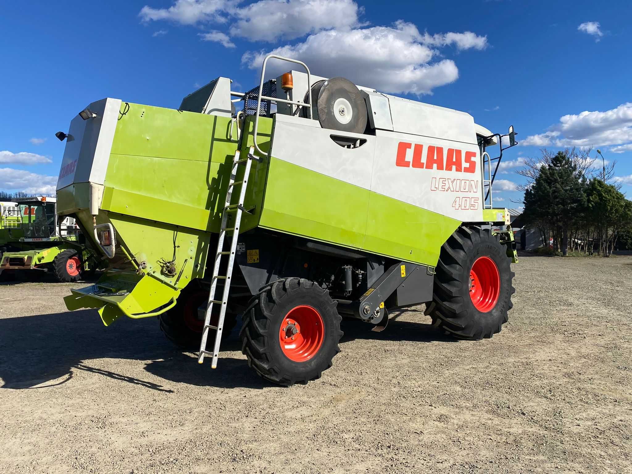 Combina agricola LEXION 405