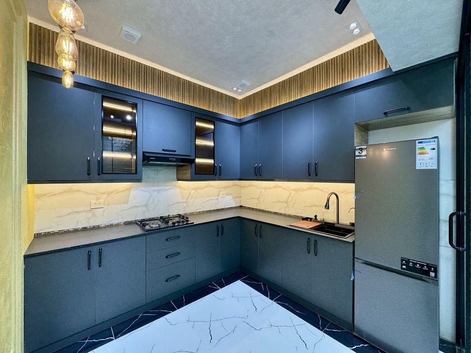 3х комнатная квартира, на 3 этаже. Согдиана