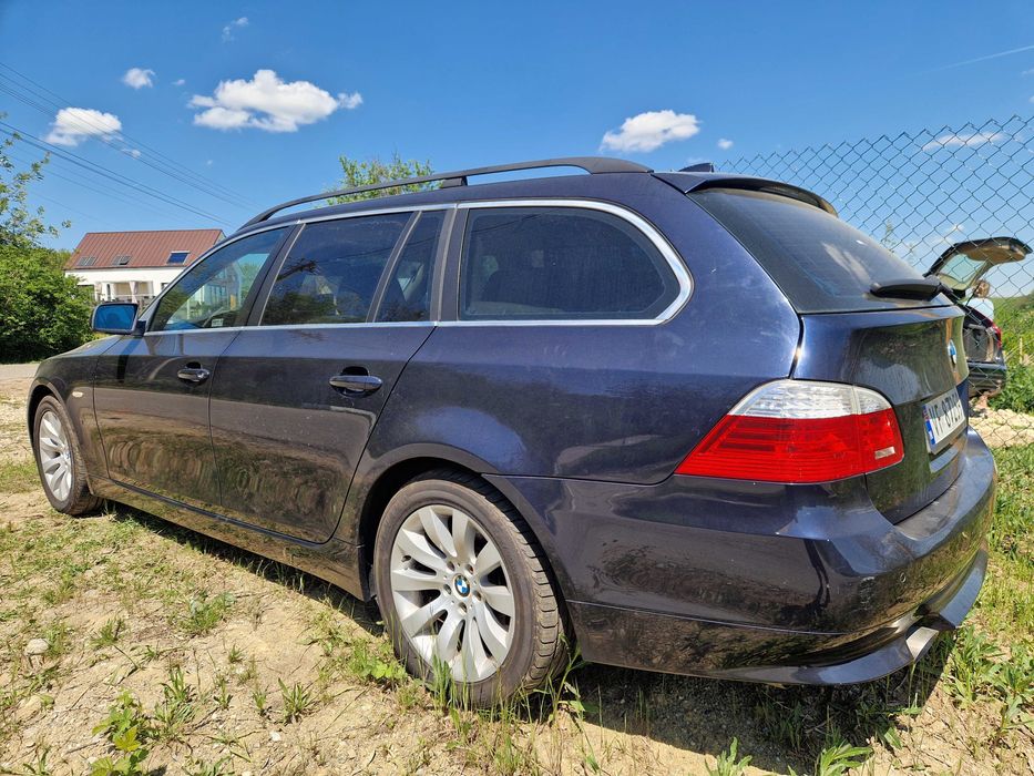 Dezmembrez Bmw e61 520 m47