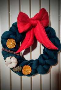 Coronita decor de Craciun / Advent din lana gigant