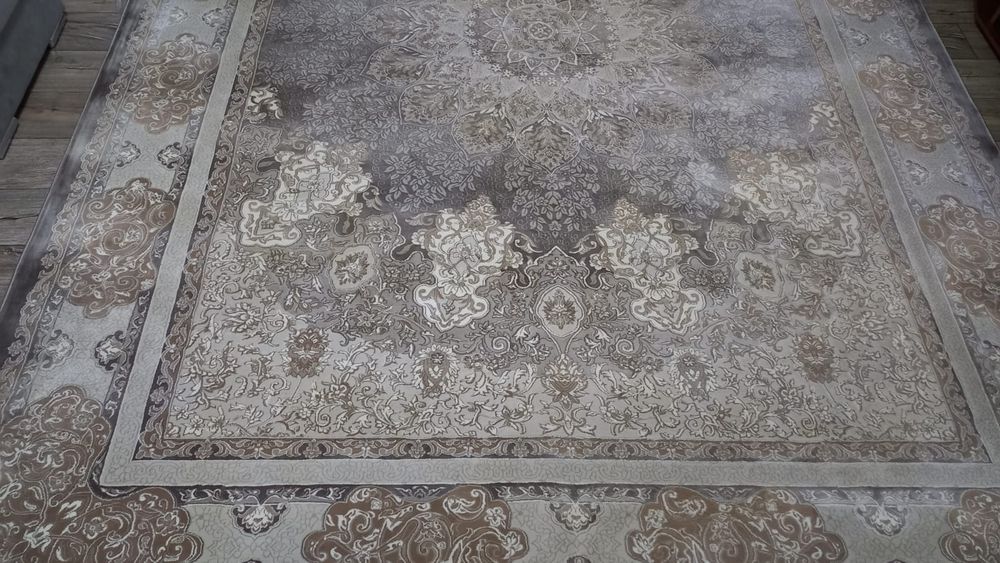 Продается  ковер в идеальном