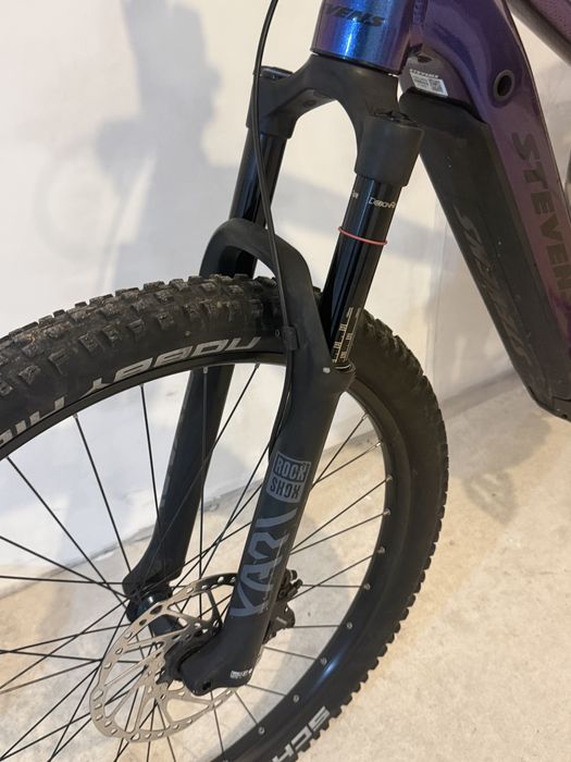 Vand bicicleta full suspension electrica