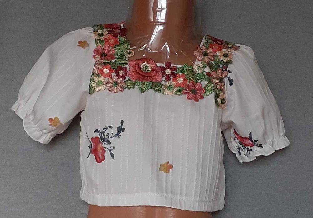 Costum popular pentru copii 3-4-5 ani