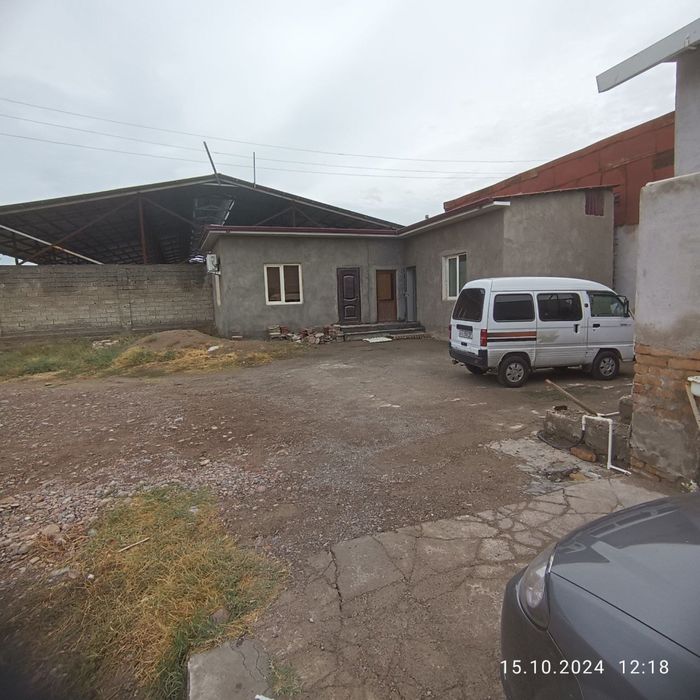 Ko’ksaroyda 15 sotix yer sotiladi Toshmi postidan 4.5 km kirganda