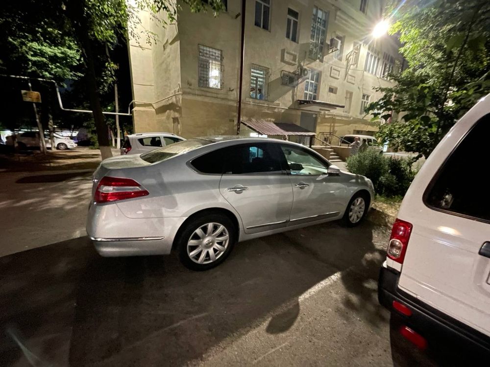 Nissan teana j32