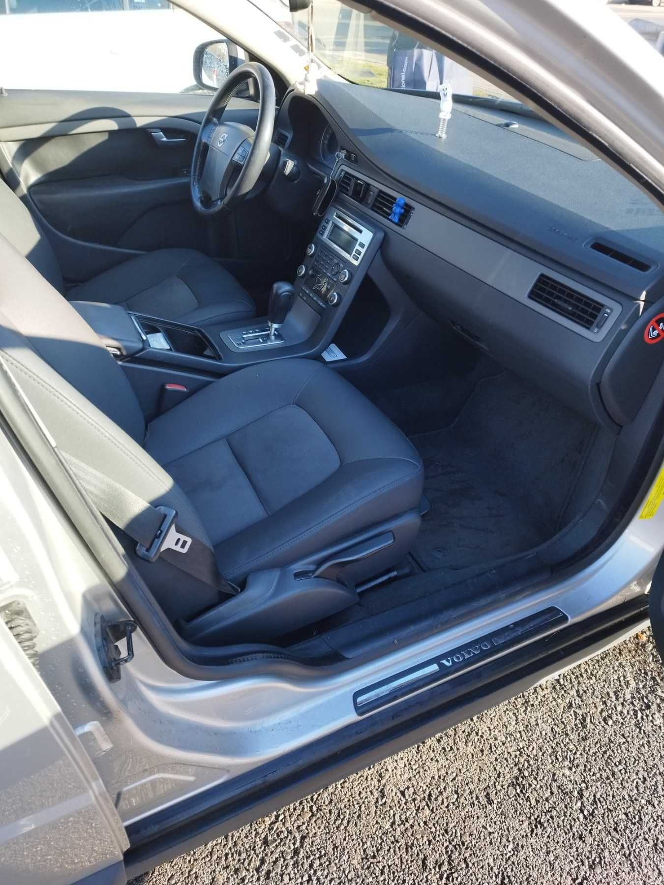Volvo V70 P3 2.4D D5 163 кс.