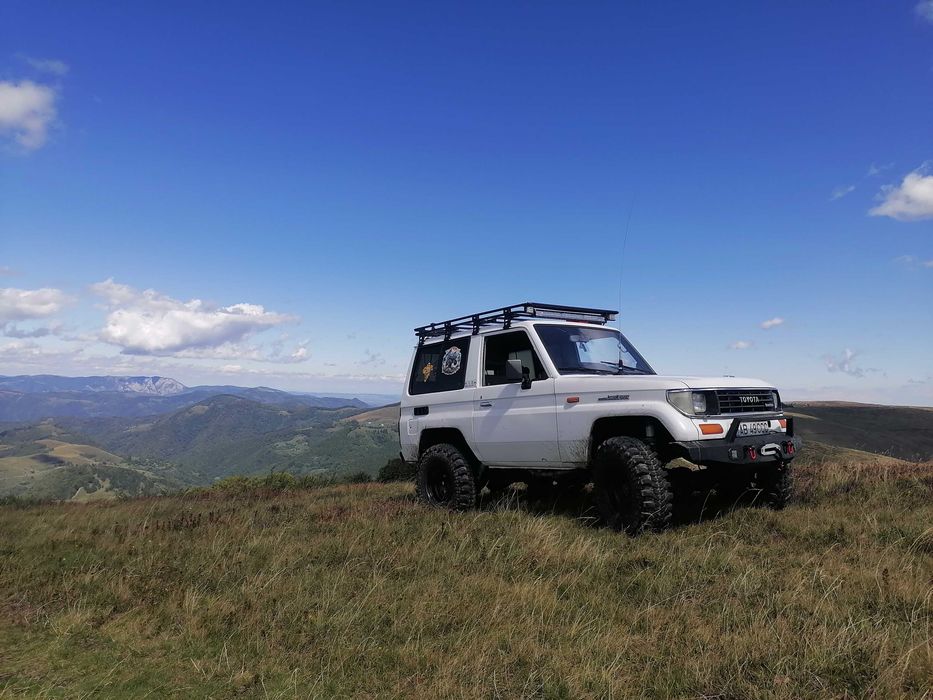 Toyota land cruiser