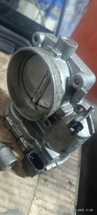 Дросельная заслонка м112 .