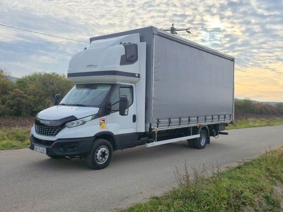 Iveco daily 72c18 ,15 europaleți, Lift hidraulic
