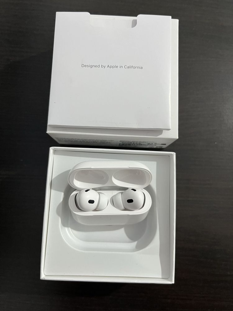 Casti wireless model Airpods Pro 2, alb