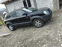 Vând Hyundai Tucson 4×4