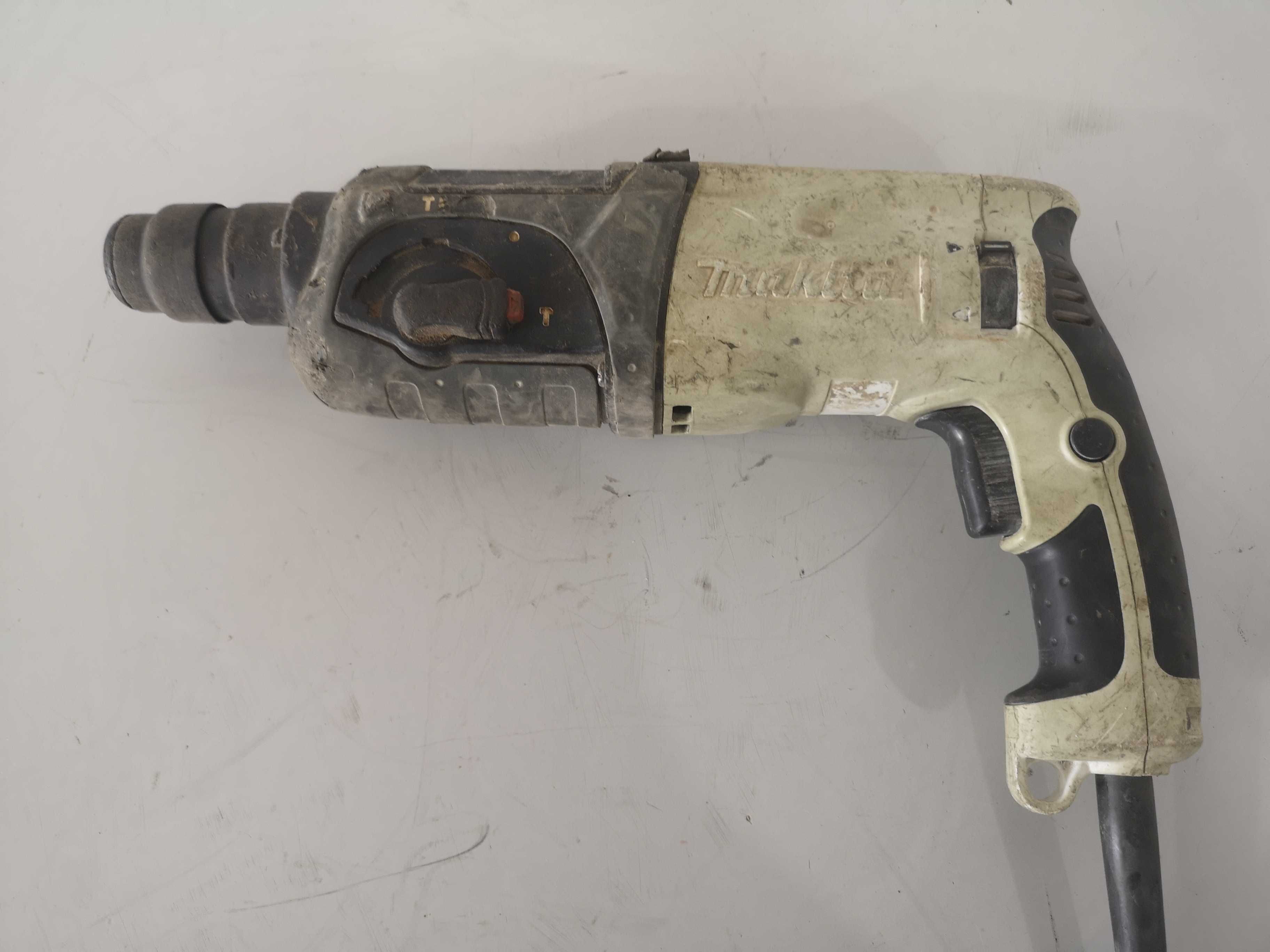 Перфоратор - Makita 780W / 110V