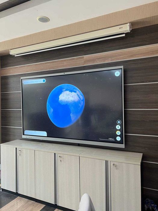 Монтаж видеостен, проф дисплеев, интерактивной панели, проекторов