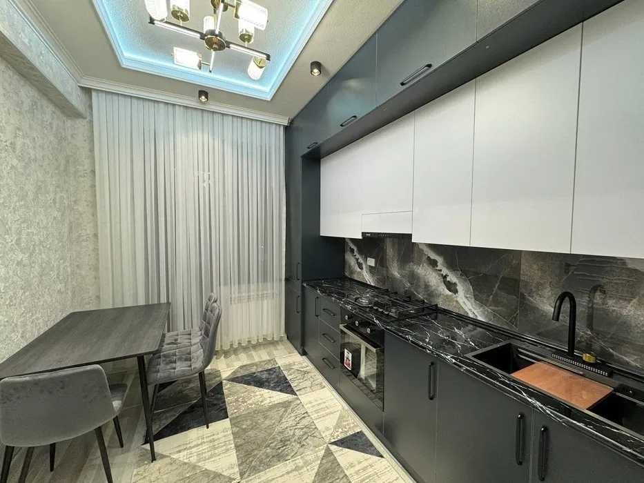 Ц-1 Экопарк 2-комнат 75 кв.м Новый ремонт! Срочно сдам Звоните!