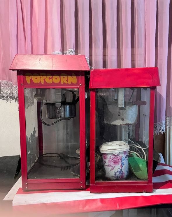 Pop-korn apparat va  Sok apparat sotiladi