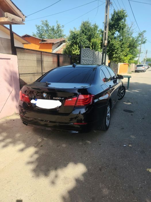 Vand bmw f10 propietar
