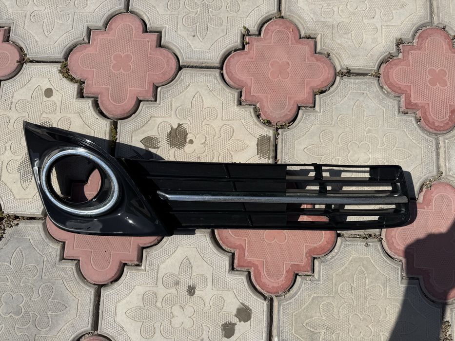 Нижняя решетка camry 50se