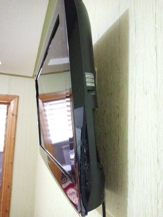 Продам телевизор