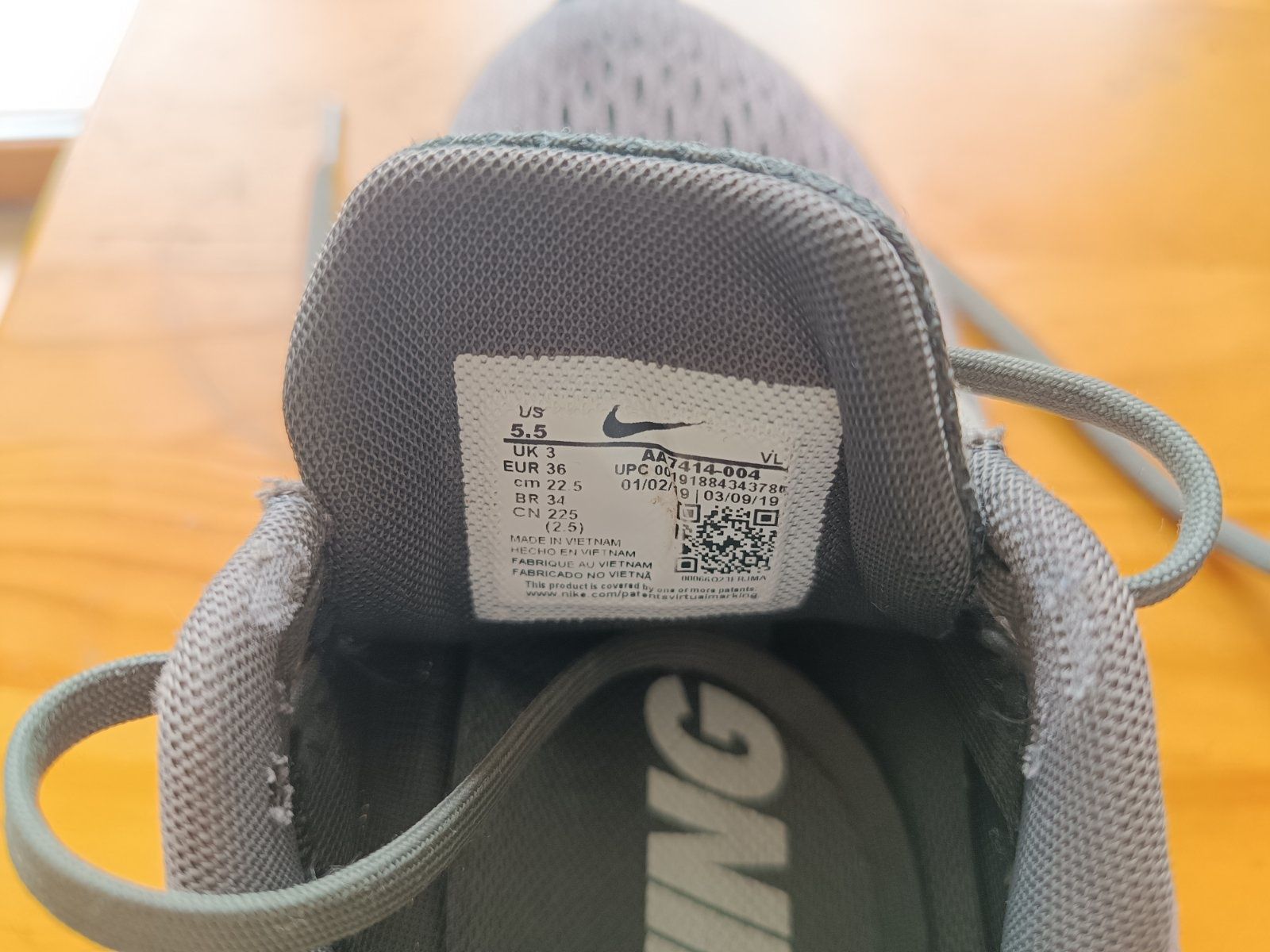 Маратонки Nike zoom winflo5, номер 36