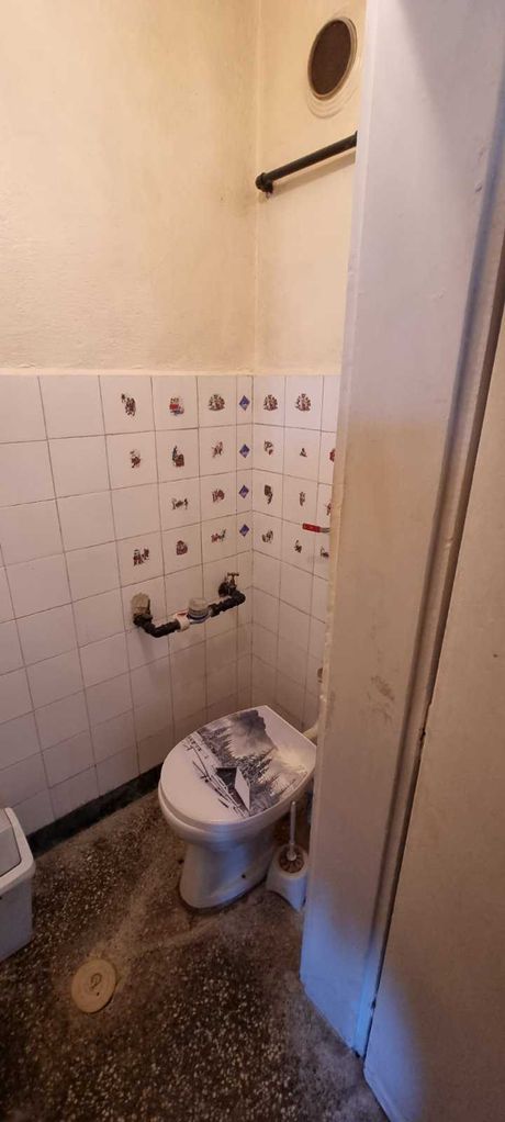 Продава се Четиристаен апартамент в Разград, Център - 100 кв.м за 1071 €/кв.м - Снимка #8